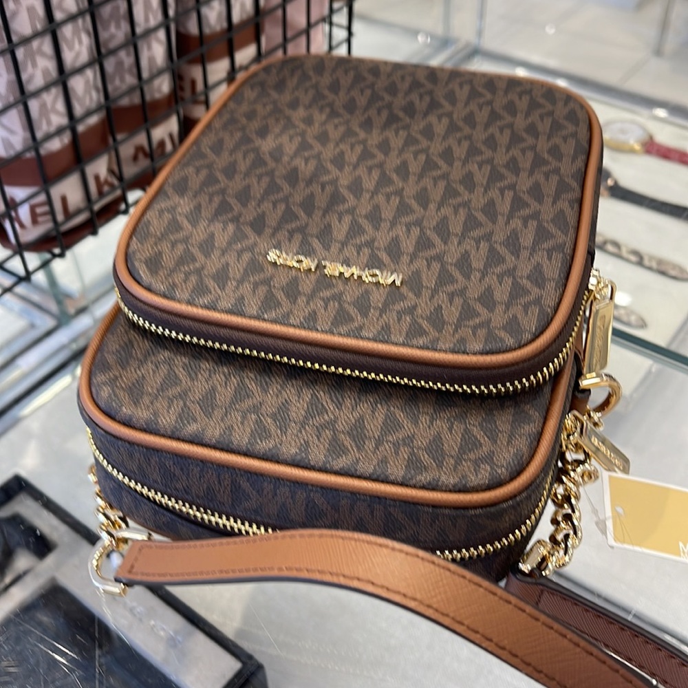 MICHAEL KORS 
Jet Set Travel Medium Logo Crossbody Flight Bag
Style # 35F1GTVC2B - Picture 12 of 16